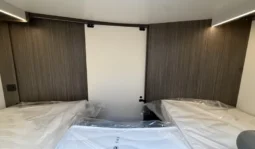 McLouis MC4-873 pieno