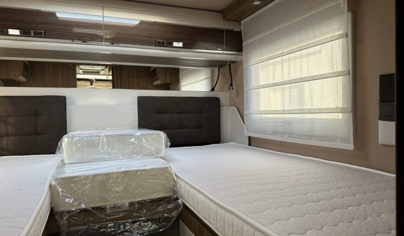 MobilVetta K Yacht Teknoline I86 ALKO pieno