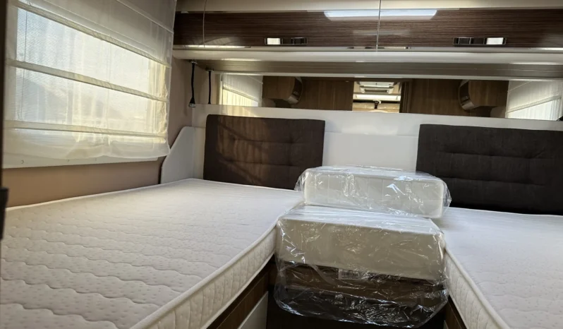 MobilVetta K Yacht Teknoline I86 ALKO pieno