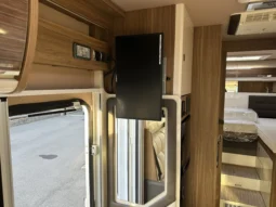 MobilVetta K Yacht Teknoline I86 ALKO pieno