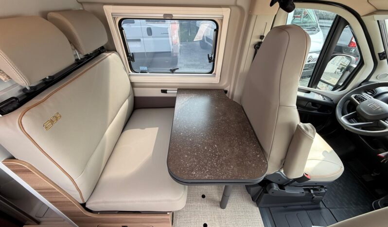 Burstner C600 B66 Edition cambio automatico pieno