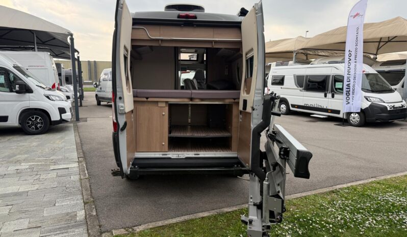 MALIBU VAN 600 DB CHARMING GT Skyview C.A. pieno