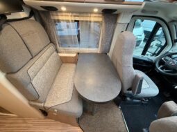 MALIBU VAN 600 DB CHARMING GT Skyview C.A. pieno