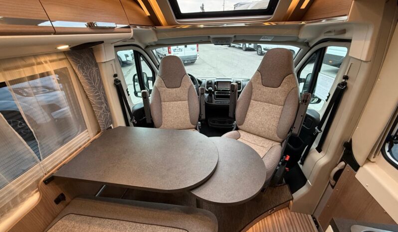 MALIBU VAN 600 DB CHARMING GT Skyview C.A. pieno