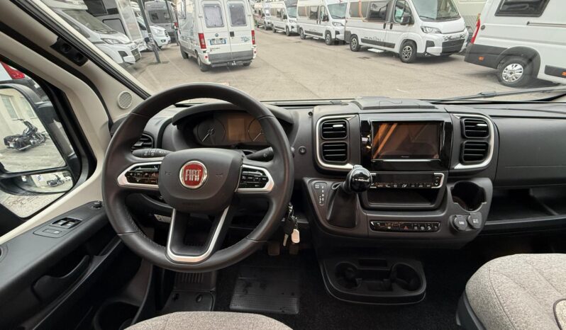 MALIBU VAN 600 DB CHARMING GT Skyview C.A. pieno