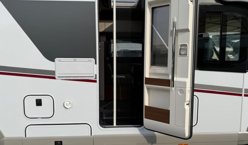 Carthago C Line I 4.9 Le / L MB cambio automatico pieno