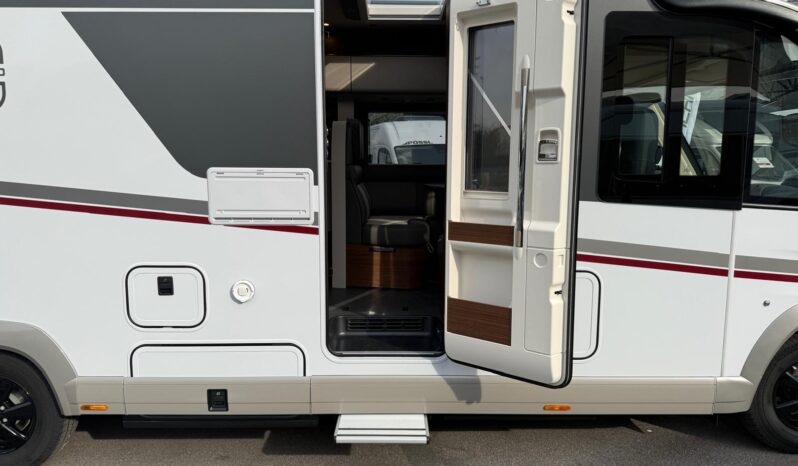 Carthago C Line I 4.9 Le / L MB cambio automatico pieno