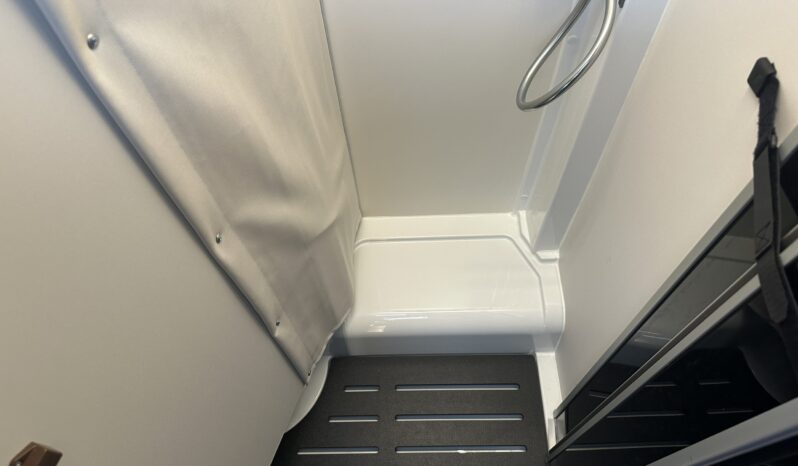 McLouis MC4-865 Ford Transit Cambio automatico pieno