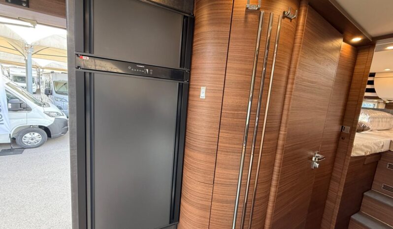 Carthago C Line I 4.9 Le / L MB cambio automatico pieno