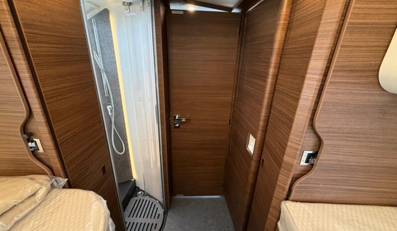 Carthago C Line I 4.9 Le / L MB cambio automatico pieno