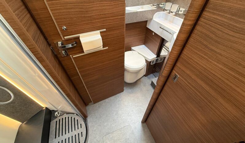 Carthago C Line I 4.9 Le / L MB cambio automatico pieno