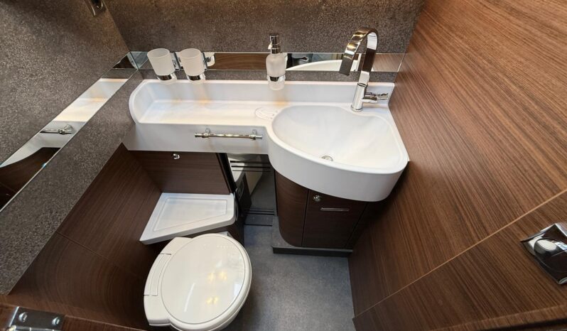 Carthago C Line I 4.9 Le / L MB cambio automatico pieno