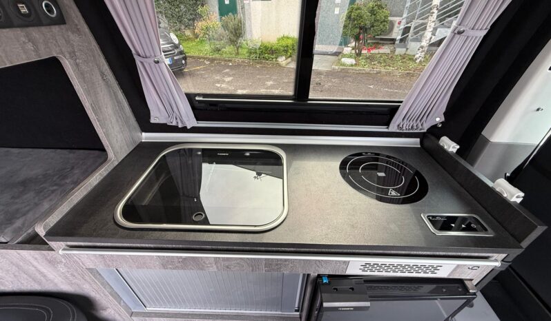 VOLKSWAGEN BULLI T 6.1 cambio automatico pieno