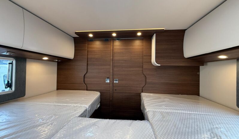 Carthago C Line I 4.9 Le / L MB cambio automatico pieno