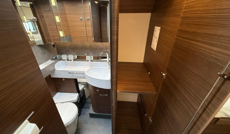 Carthago C Line I 4.9 Le / L MB cambio automatico pieno