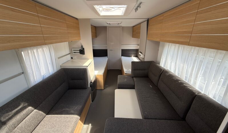 Adria Adora 613 HT pieno