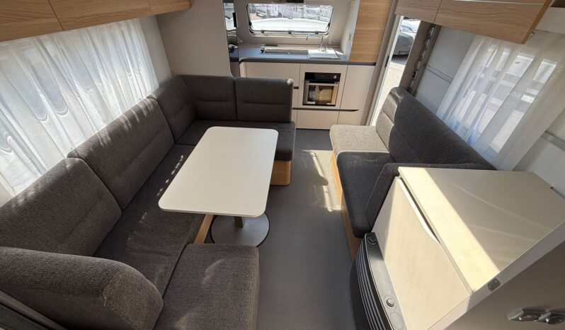 Adria Adora 613 HT pieno