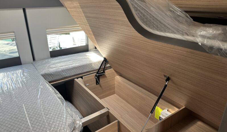 Malibu van Divesity 640 Le K Charming GT pieno
