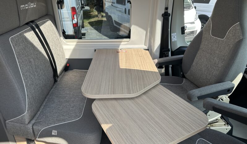Malibu van Divesity 640 Le K Charming GT pieno