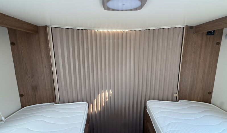 Elnagh Baron 573 pieno