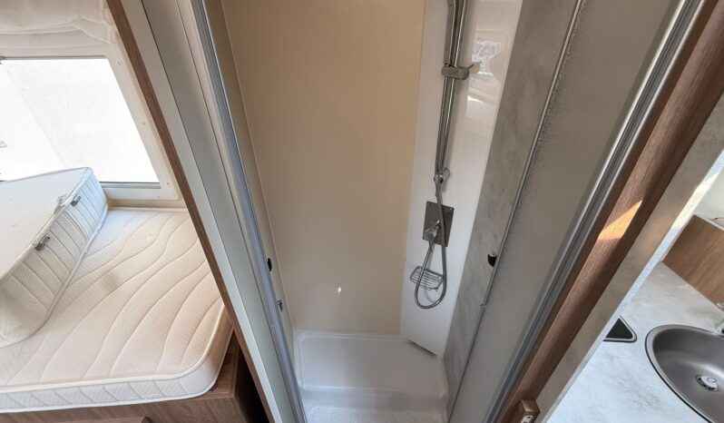 Elnagh Baron 573 pieno