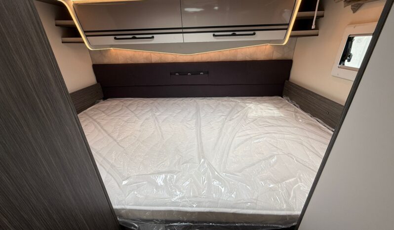 McLouis MC4-860 Ford Transit cambio automatico pieno