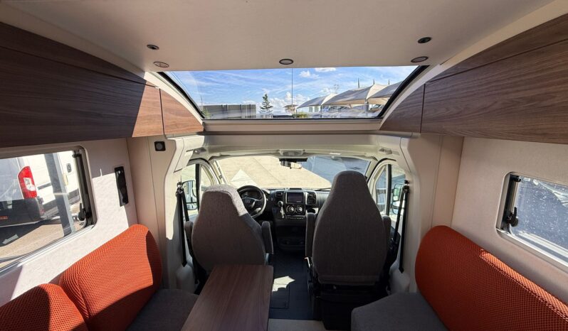 Burstner Signature SFT 7.0 pieno