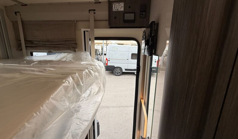 McLouis MC4-860 Ford Transit cambio automatico pieno