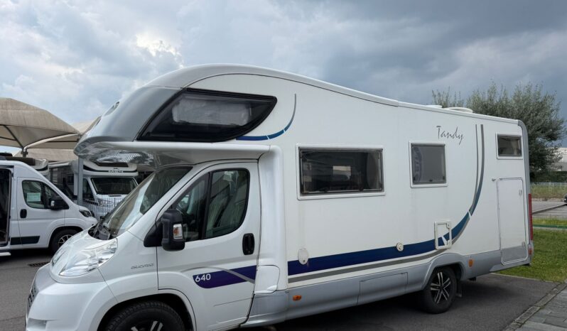 McLouis Tandy 640 pieno