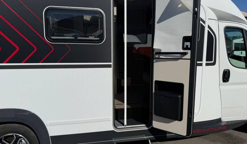 Burstner Signature SFT 7.0 pieno